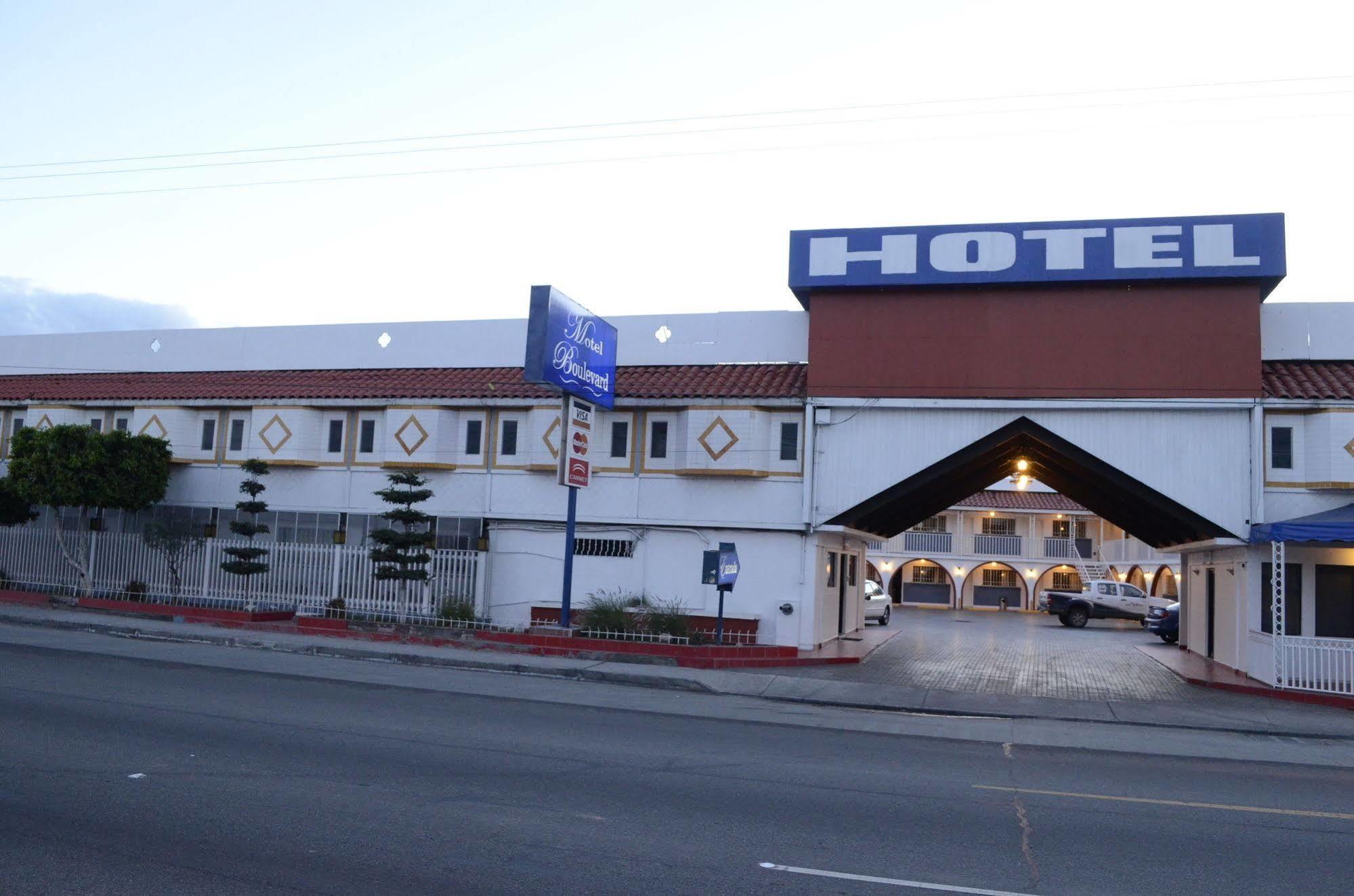 Hotel Boulevard 墨西卡利 外观 照片