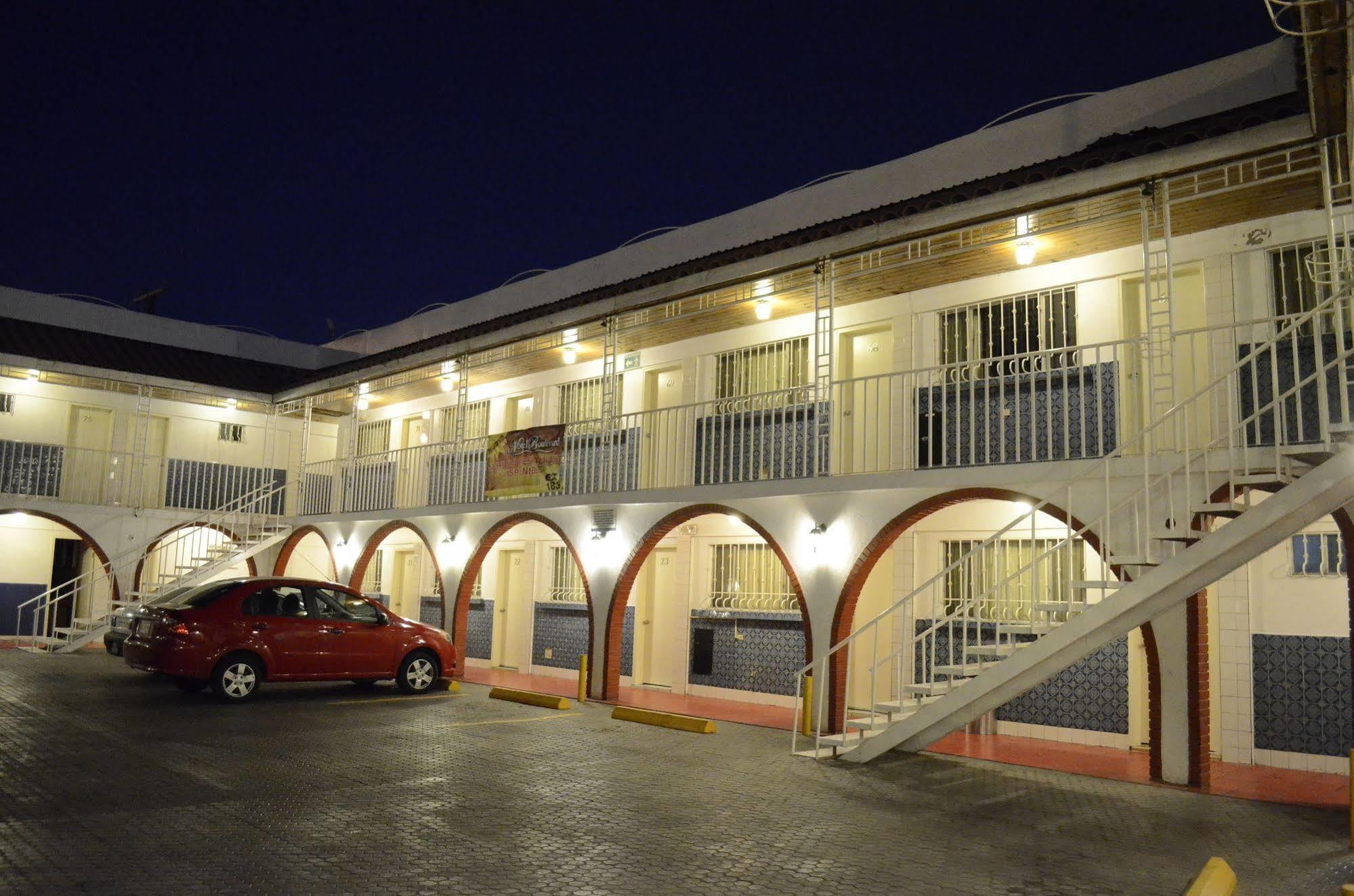 Hotel Boulevard 墨西卡利 外观 照片